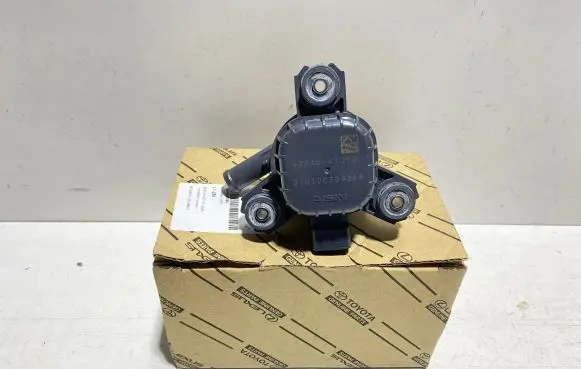 Toyota Prius (XW50) Water pump G904047090