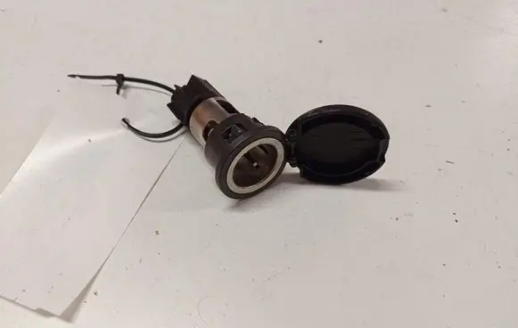 Opel Insignia A 12 V Socket (rear) 5079