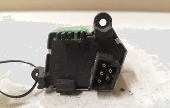 BMW 3 E46 Heater blower motor/fan resistor 64116920365 5HL00843600 0462126
