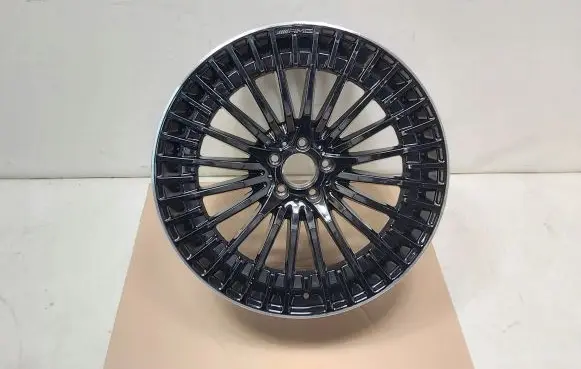 Mercedes-Benz EQC R21 alloy rim 