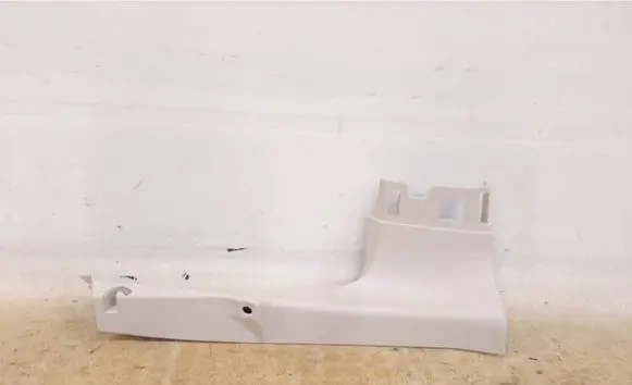 BMW X4 G02 Tailgate/trunk upper cover trim 7424425