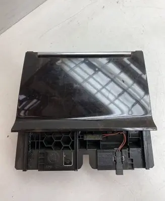 Skoda Octavia Mk3 (5E) Ashtray (front) 5E1863077C