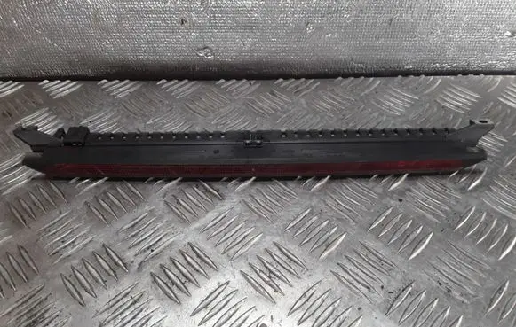 Volkswagen PASSAT B5.5 Third/center stoplight 1J6945097D