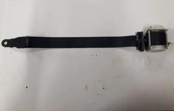 Ford Focus Front seatbelt 33032387G