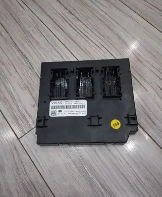 Volkswagen Golf Plus Comfort/convenience module 1K0937086H