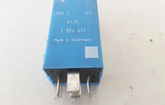 BMW 5 E39 Other relay 61351383417 61.351383417