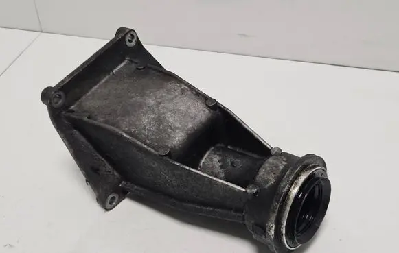 BMW X5 F15 Driveshaft support bearing bracket 7600691 59280110