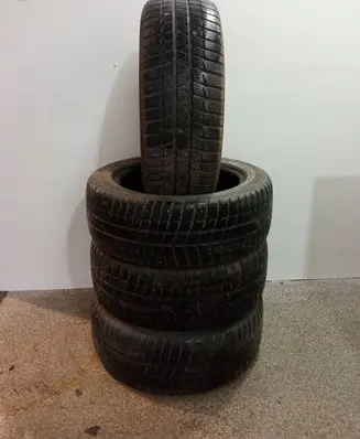 Mazda 2 R15 winter tire 