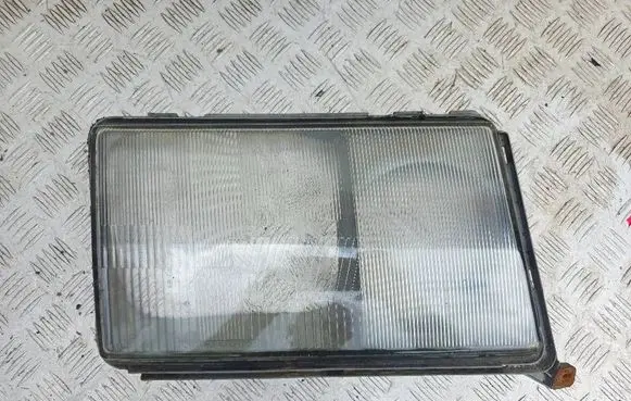 Mercedes-Benz E W124 Headlight lense 440113 4401105R