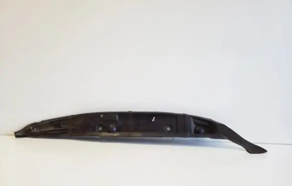 Audi Q3 8U Fender end trim 8U0821112A