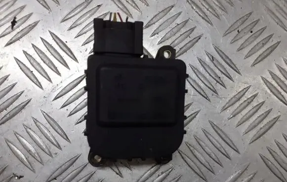 Audi A3 S3 8L A/C air flow flap actuator/motor 0132801213