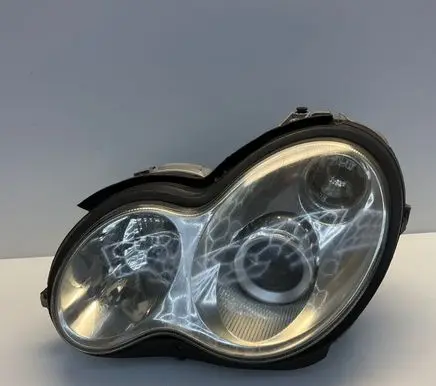 Mercedes-Benz C W203 Headlight/headlamp A2038203761 2038203761