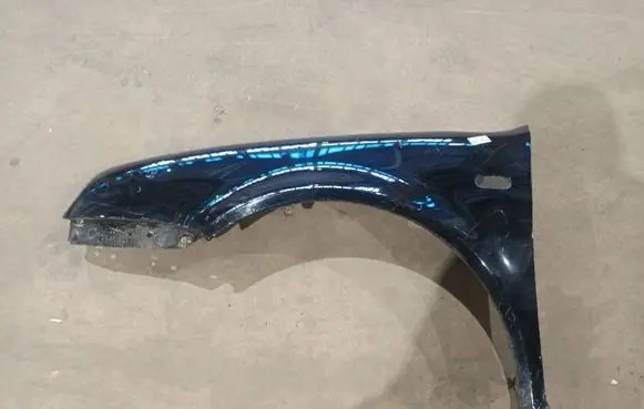 Volkswagen Golf IV Fender 