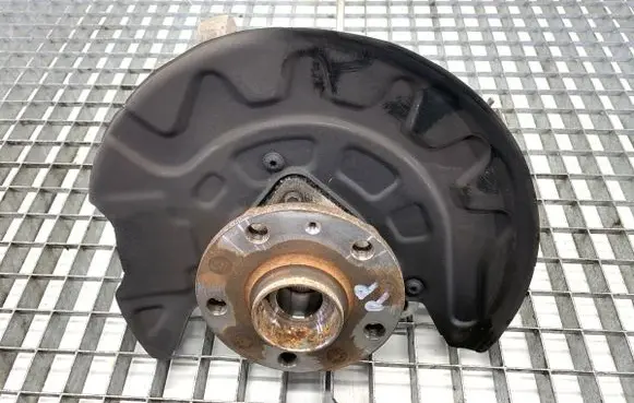 Audi Q3 F3 Front wheel hub spindle knuckle 