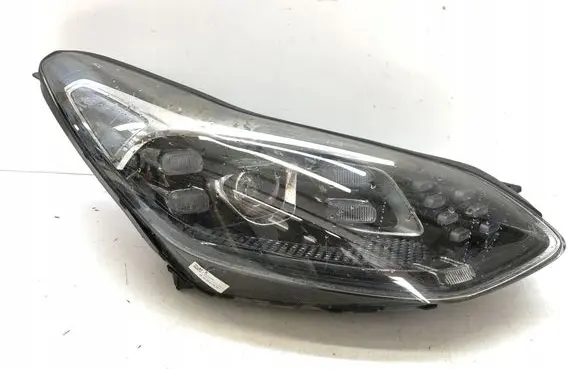 KIA Sportage Headlight/headlamp 92102