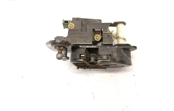 Land Rover Discovery 3 - LR3 Tailgate lock latch 51247016049