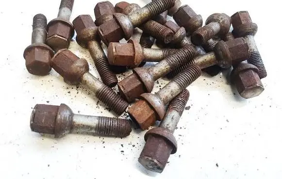 Mercedes-Benz C W203 Nuts/bolts 
