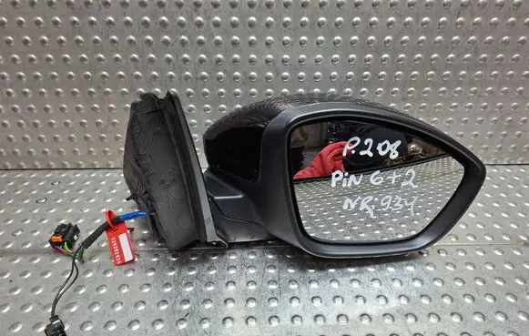 Peugeot 208 II Front door electric wing mirror S262827934