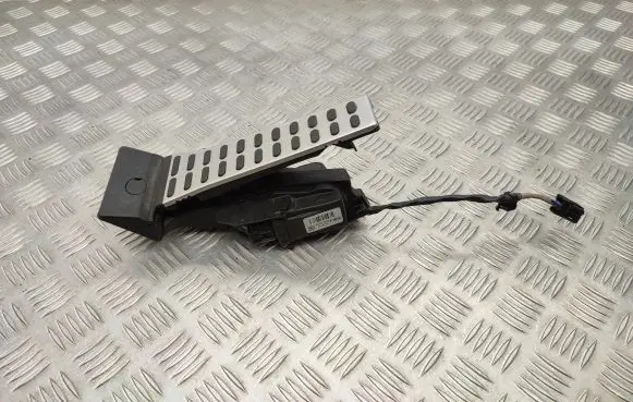 KIA Sportage Accelerator throttle pedal