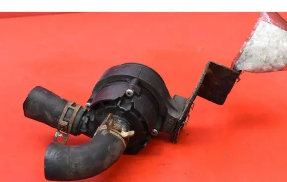 Buick Roadmaster Water pump 925164GA0A