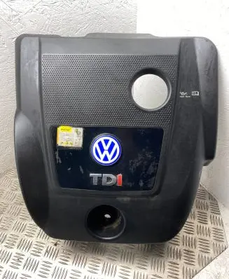 Volkswagen Golf IV Engine cover (trim) 038103925 013316 3660