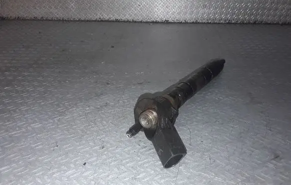 Audi A6 S6 C6 4F Fuel injector 059130277AC