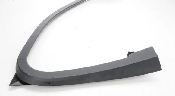 Volvo XC40 Front door windshield rail 