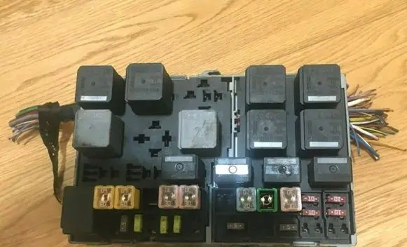 Ford Transit Fuse module 8C1T-14401-DC 5456122