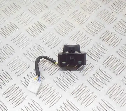 Hyundai Genesis Seat control switch BK9D6190174