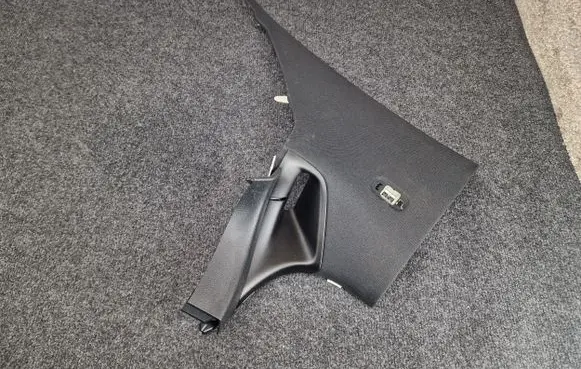 Mercedes-Benz E AMG W213 (C) pillar trim A2136900925 A2136903725