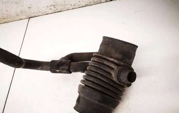 Volkswagen Transporter - Caravelle T4 Air intake hose/pipe 023129627 023129627C