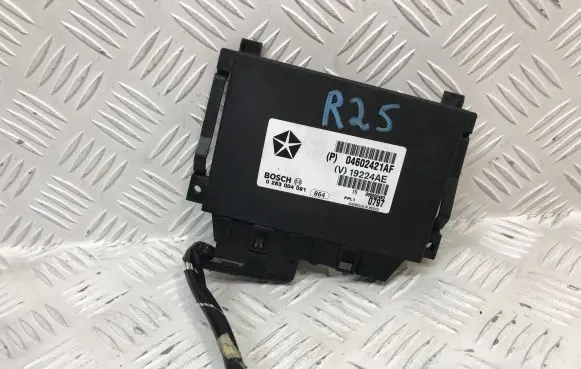 Chrysler 300 - 300C Parking PDC control unit/module P04602421AF