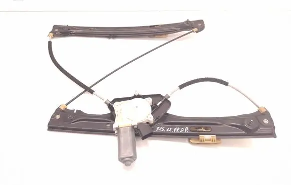 BMW X3 F25 Front door window regulator with motor 7322748 C11469101
