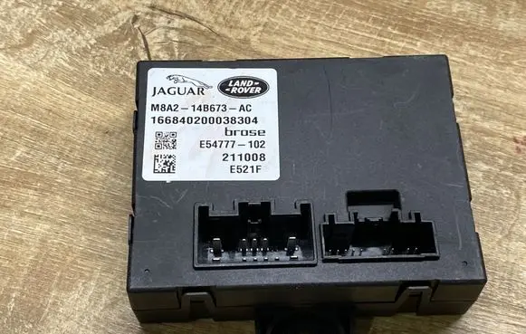 Land Rover Range Rover Velar Other control units/modules M8A214B673AC 166840200038304