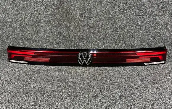Volkswagen Tiguan Rear/tail lights set 571945093A