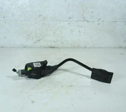 Peugeot 508 RXH Accelerator throttle pedal 9686212980