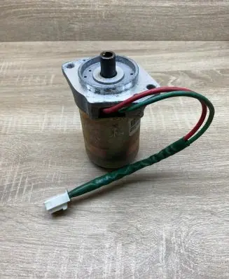 Toyota Corolla E120 E130 Power steering pump 4520002160 0682419375