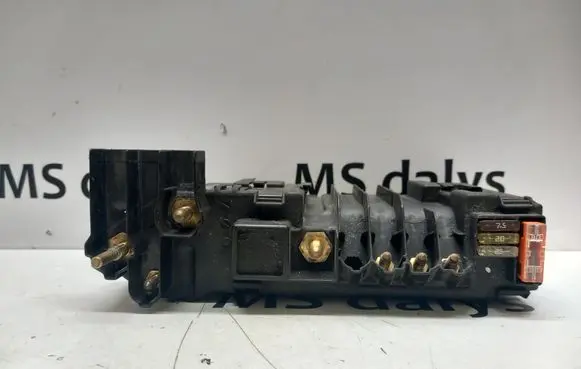 Mercedes-Benz S W221 Fuse module A2215400850 2215400850