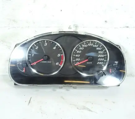 Mazda 626 Speedometer (instrument cluster) JGGJ6WB