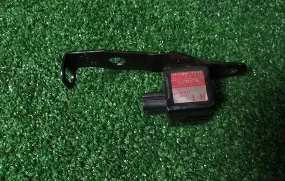 Toyota Corolla E120 E130 Sensor 8983512020 1876003710