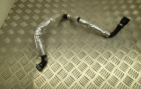 Porsche Panamera (970) Engine coolant pipe/hose 97057273600