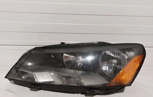 Volkswagen PASSAT B7 USA Headlight/headlamp 561941006B