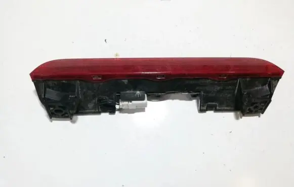 Nissan X-Trail T30 Third/center stoplight p1842