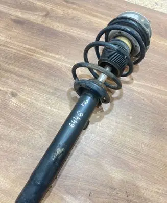 BMW 3 E90 E91 Front shock absorber with coil spring 04771908