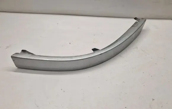 BMW 7 E65 E66 Rear/tail light trim molding 7155446