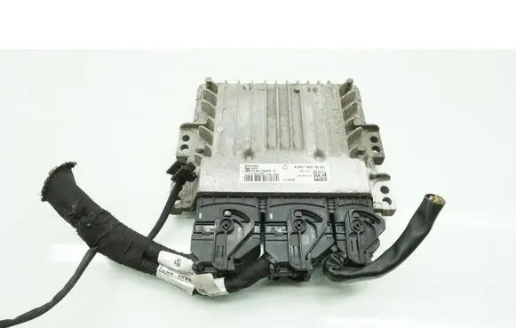 Mercedes-Benz B W246 W242 Engine control unit/module ECU A6079001800