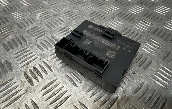 Audi A5 8T 8F Door control unit/module 8T0959795J