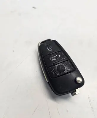 Audi A3 S3 8V Ignition key/card 