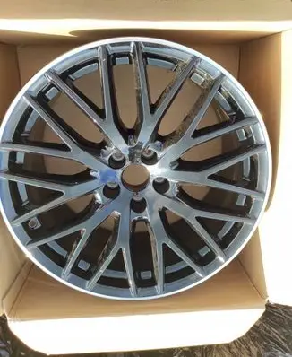 Audi Q7 4M R20 alloy rim 4M0601025CQ
