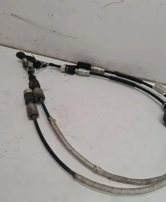Volvo V70 Gear shift cable linkage 616277 09012009 04001638